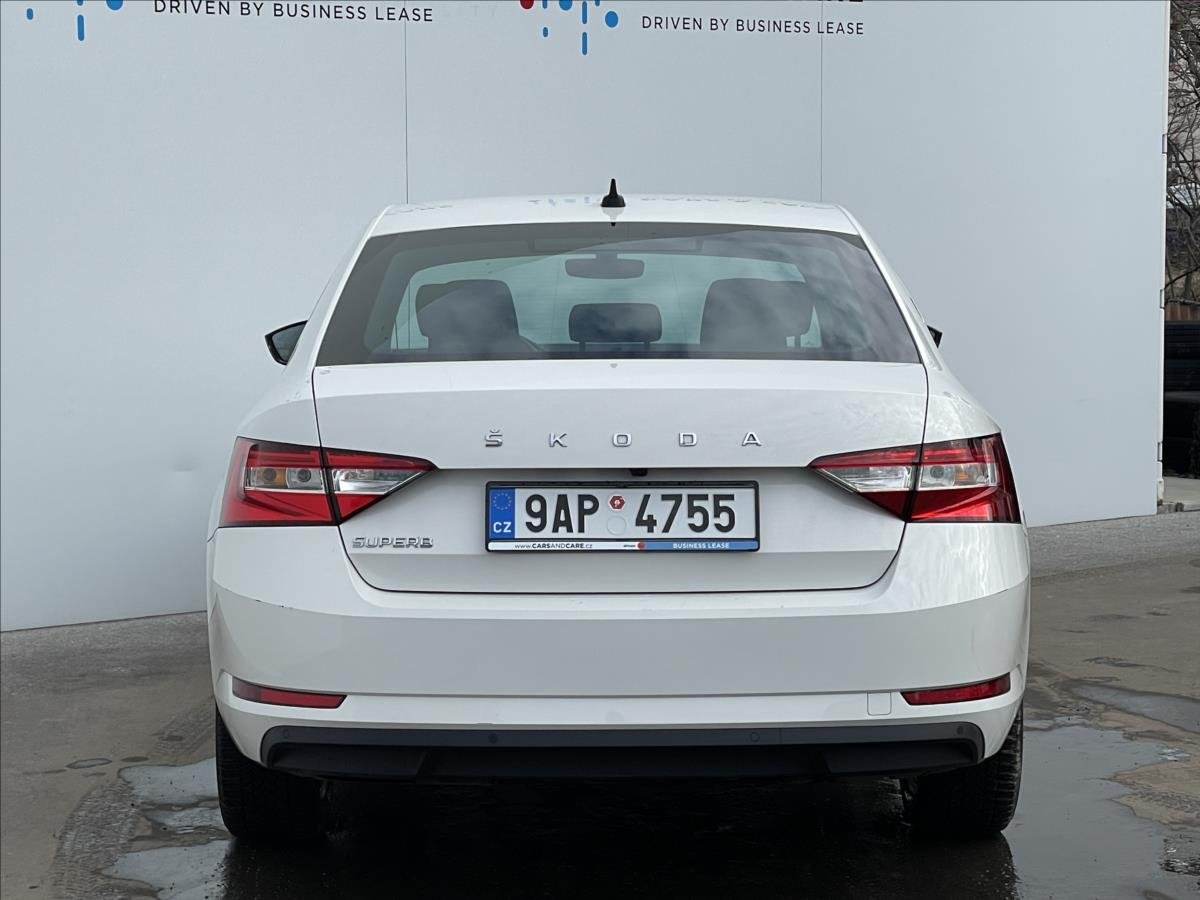 Škoda Superb