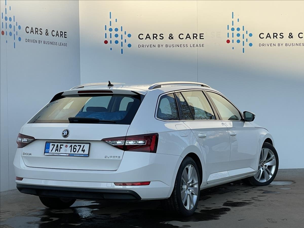 Škoda Superb