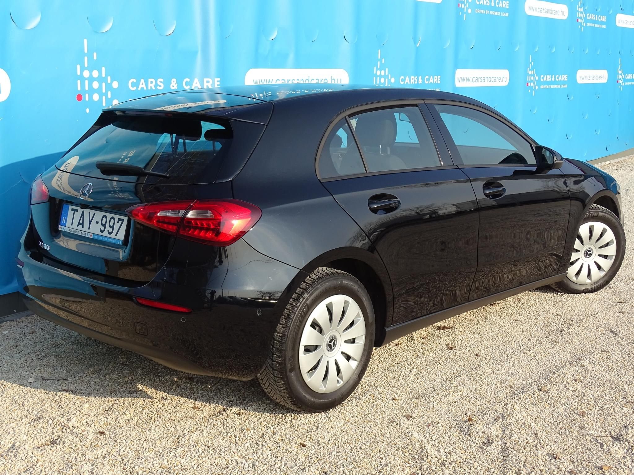 MERCEDES-BENZ A 180