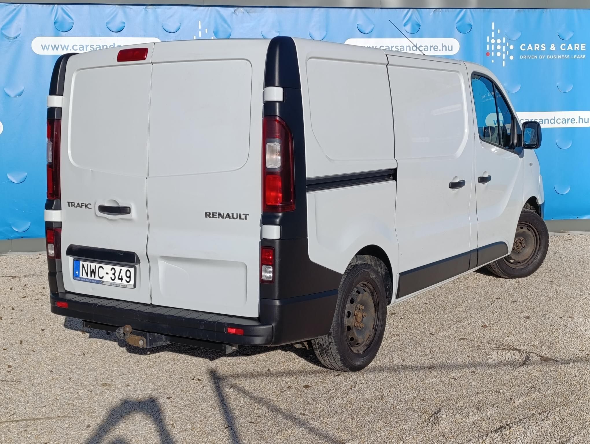 RENAULT TRAFIC