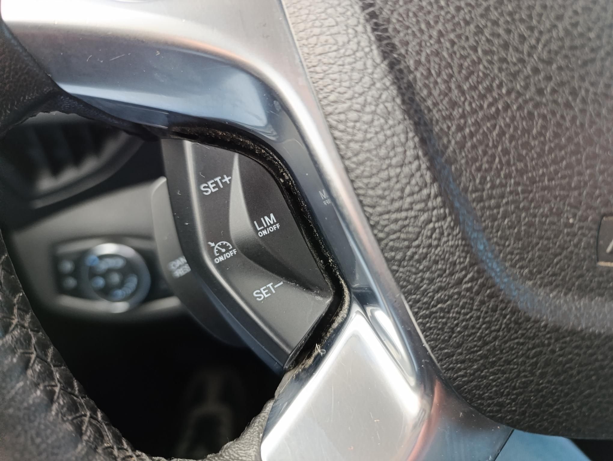 FORD CONNECT