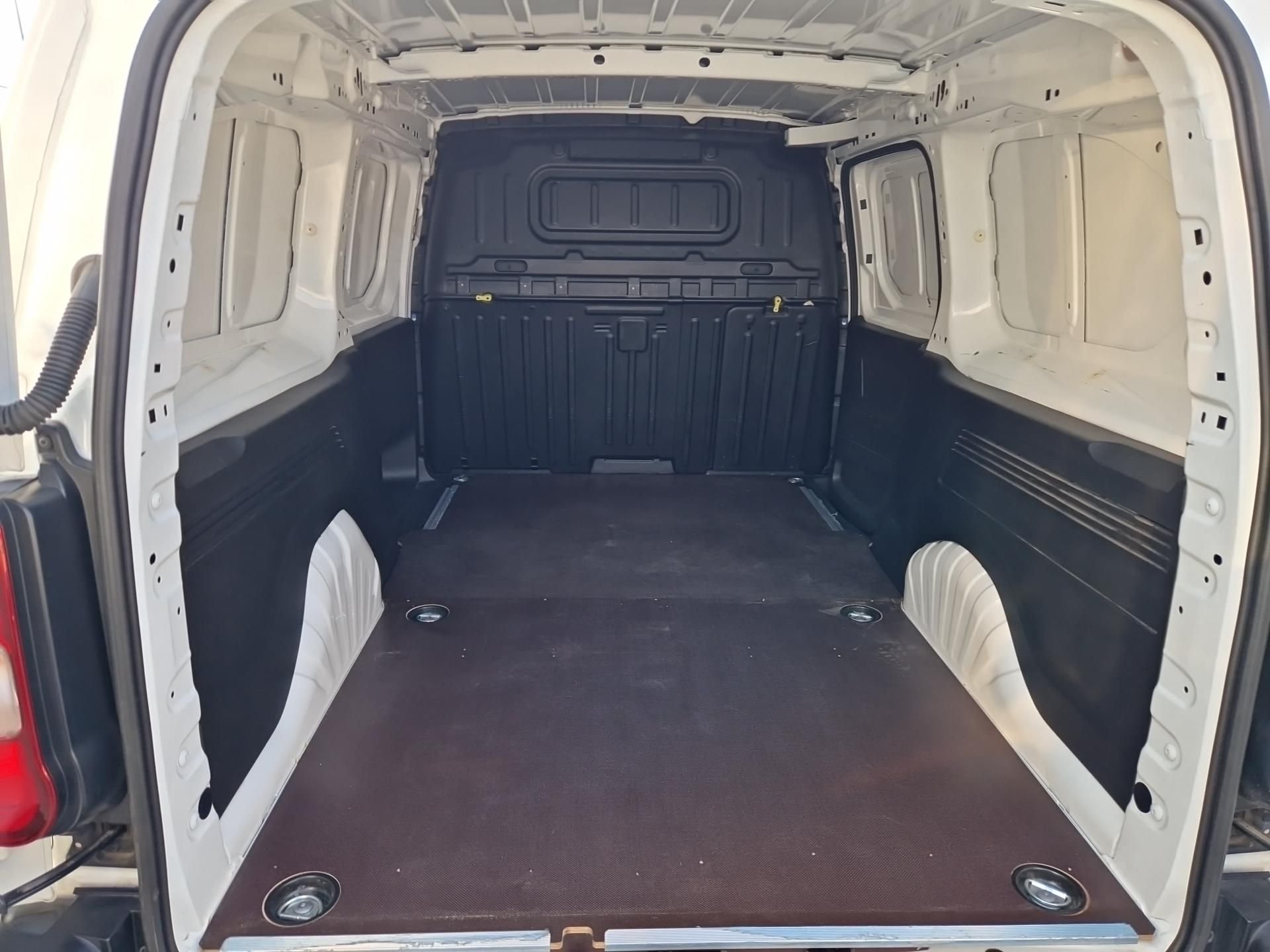 OPEL COMBO