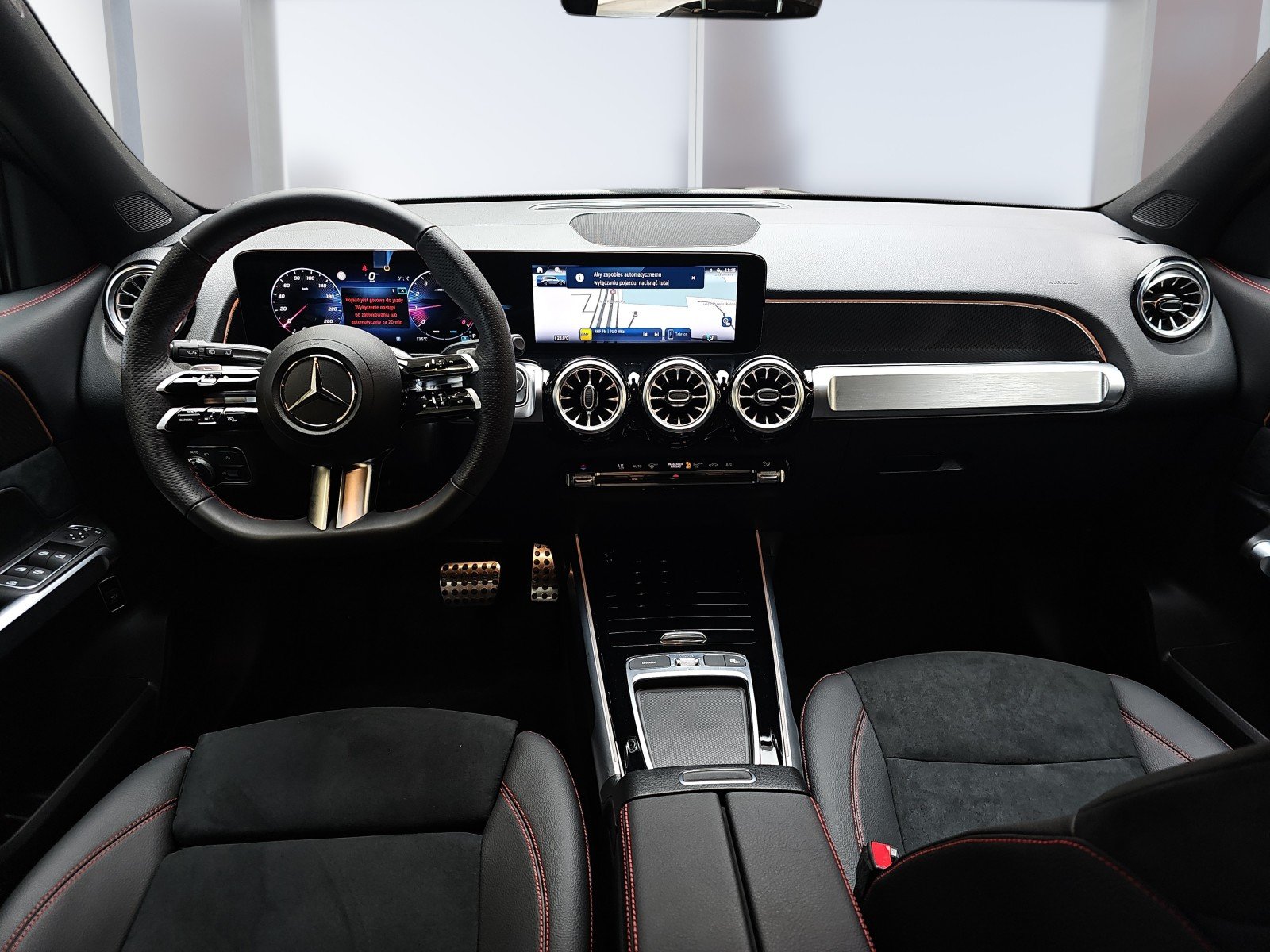 Mercedes-Benz GLB 200