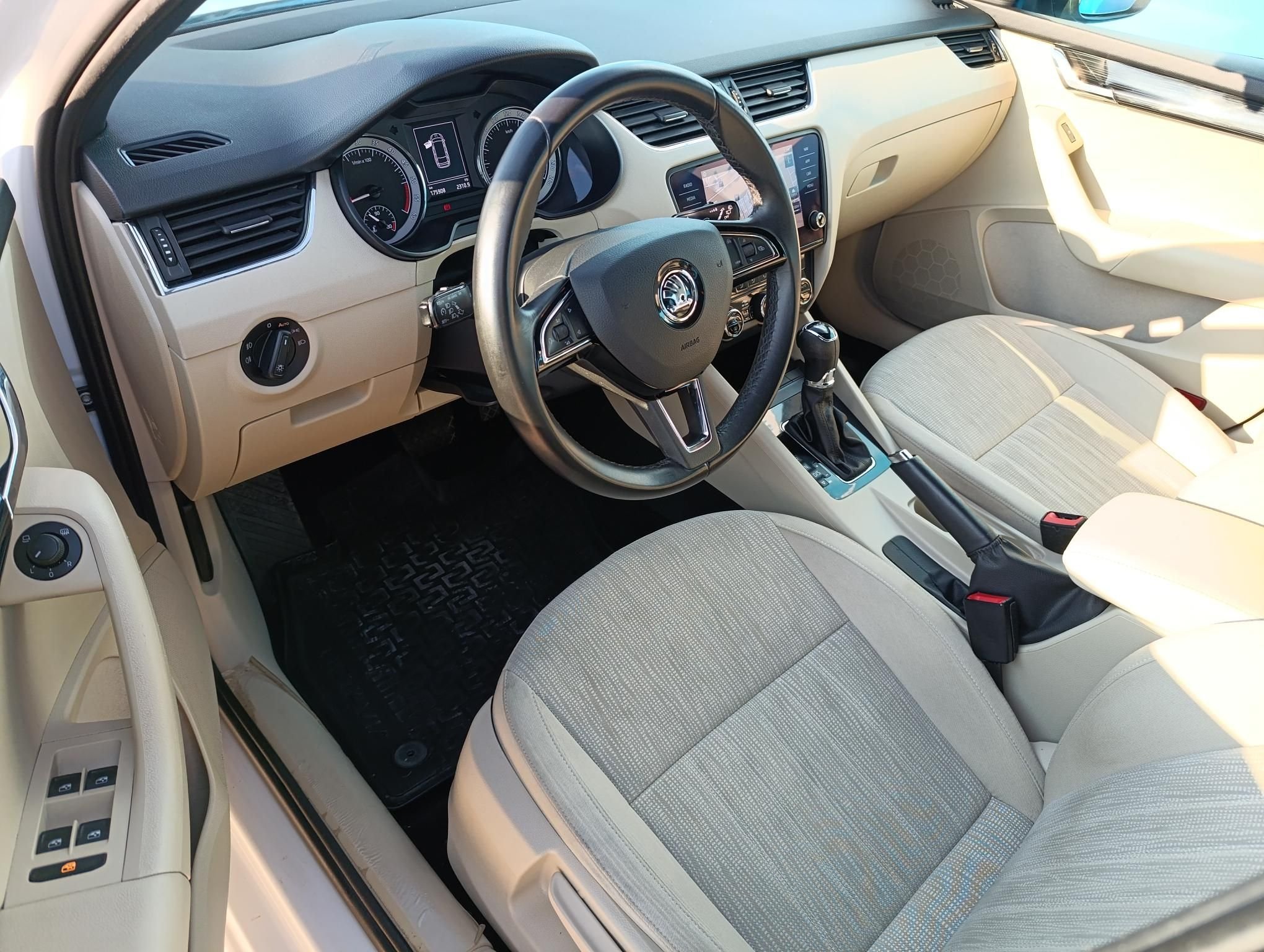 SKODA OCTAVIA