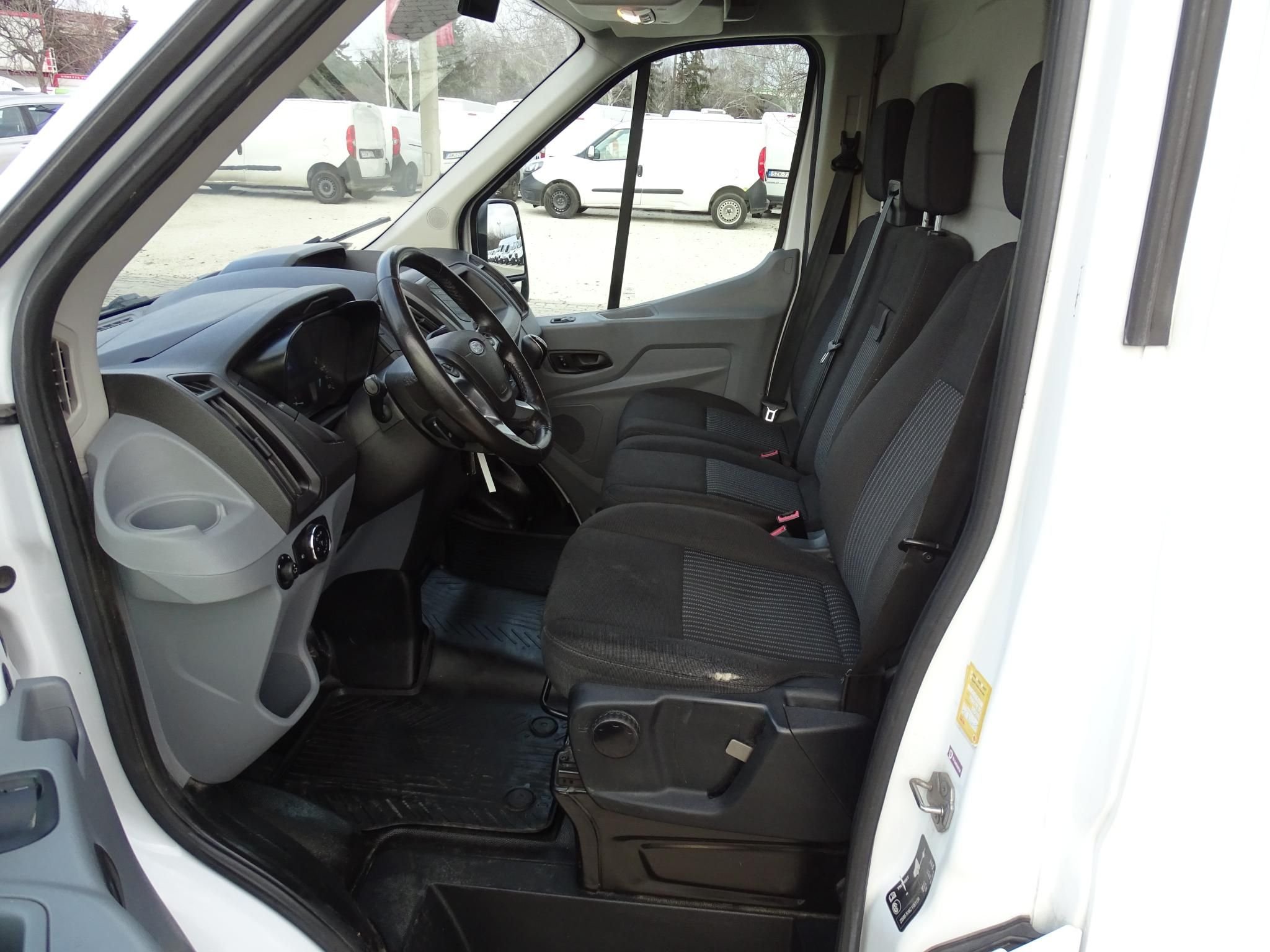 FORD TRANSIT