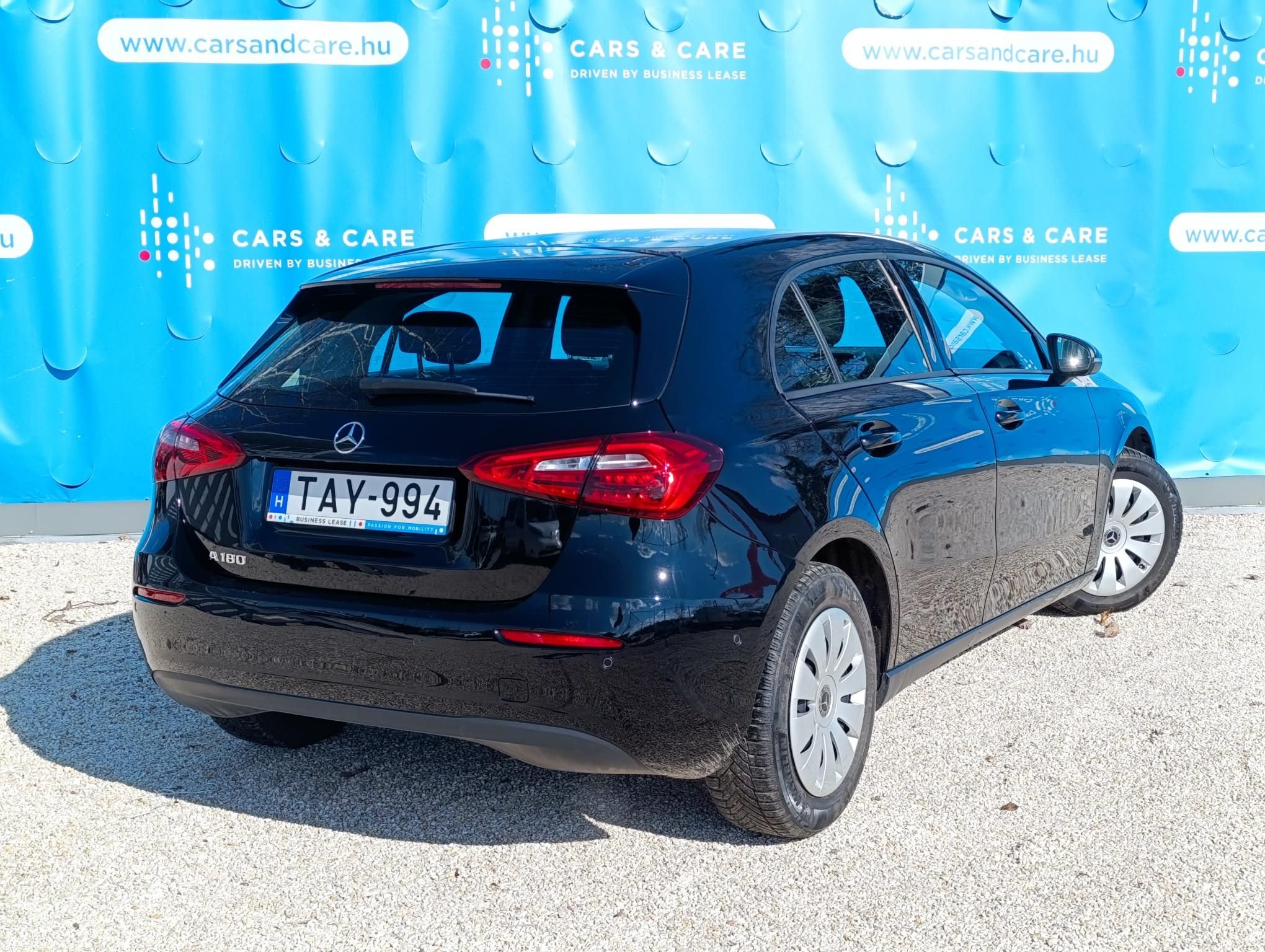 MERCEDES-BENZ A 180