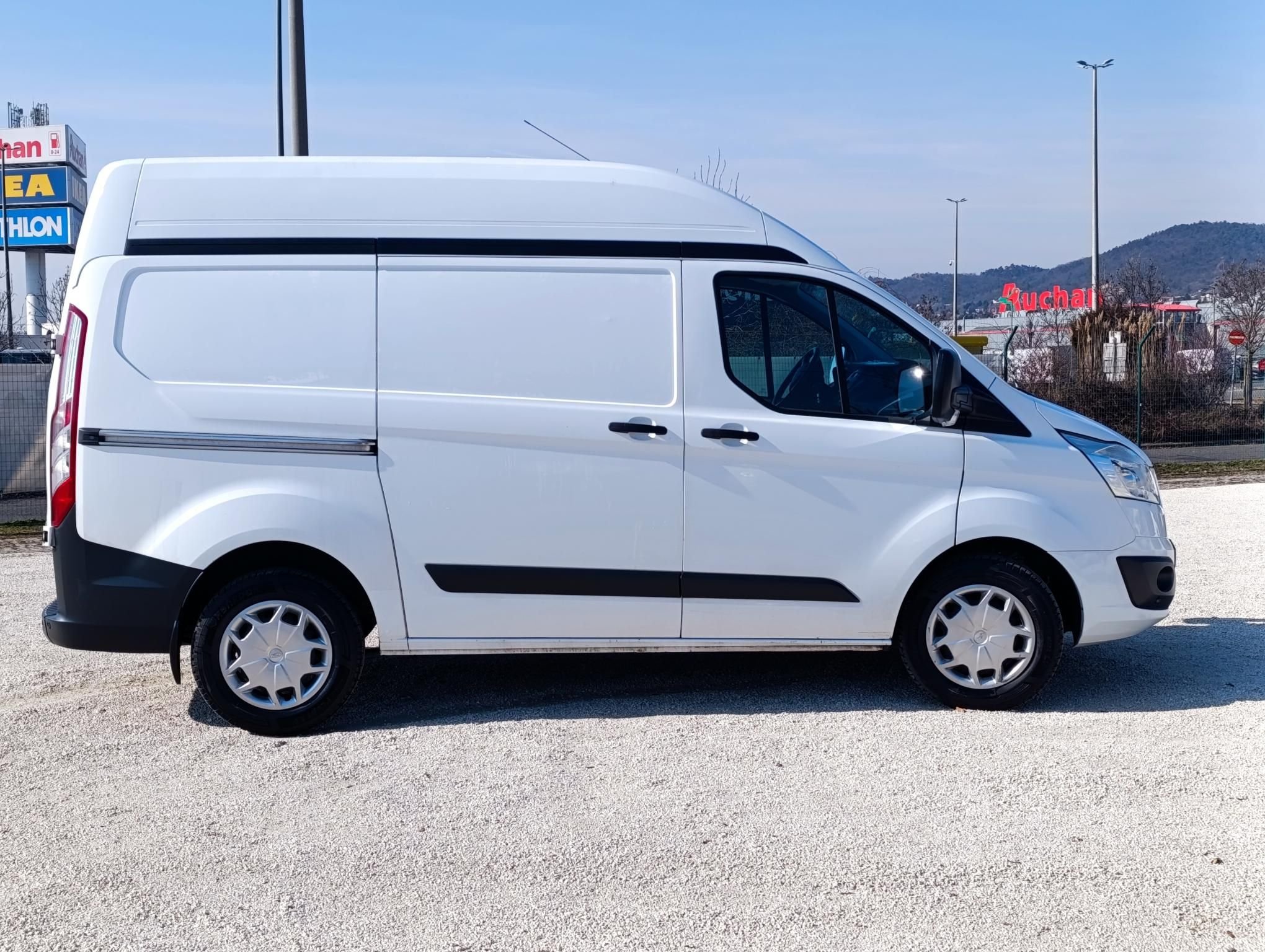 FORD TRANSIT