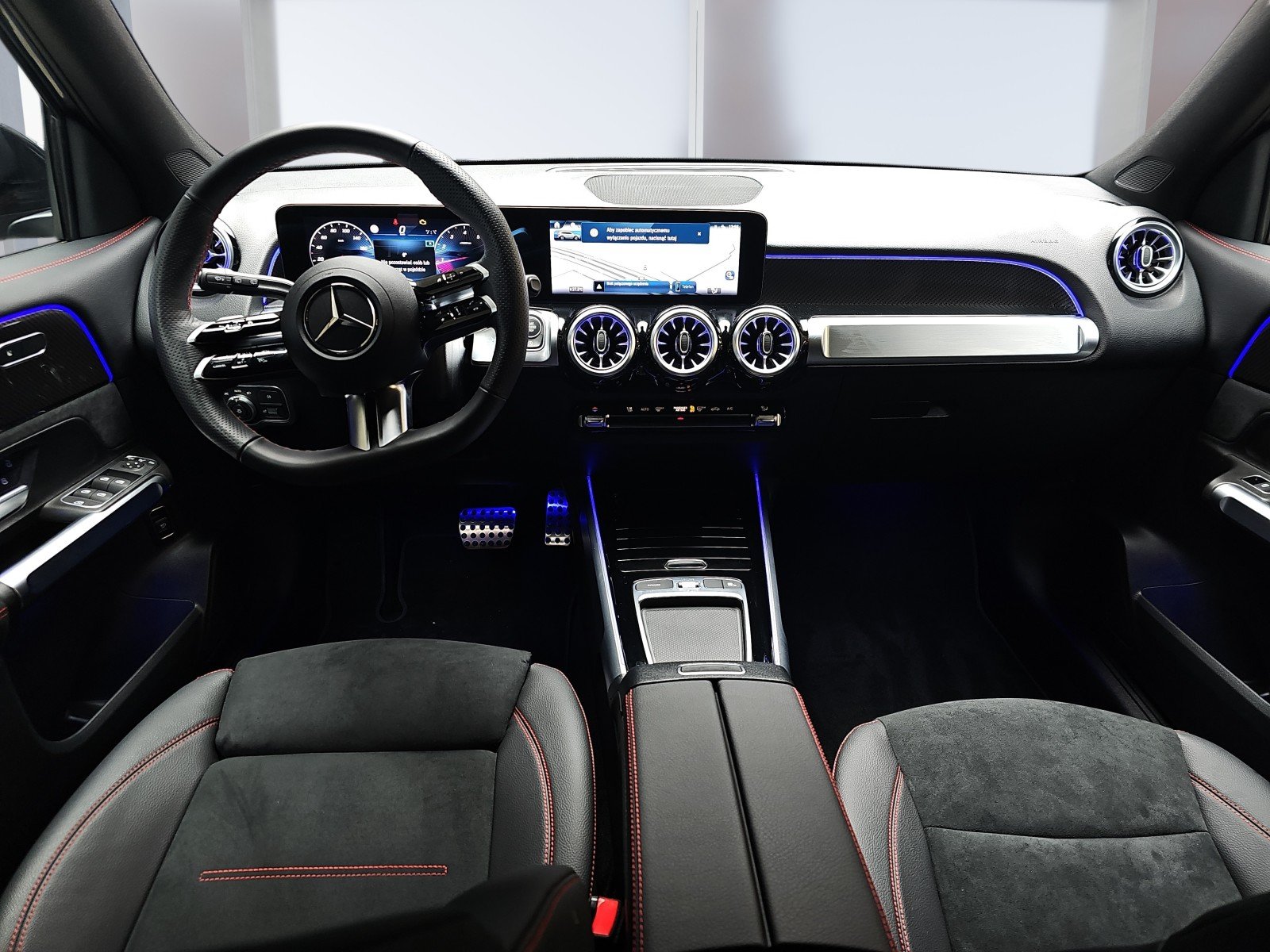Mercedes-Benz GLB 200