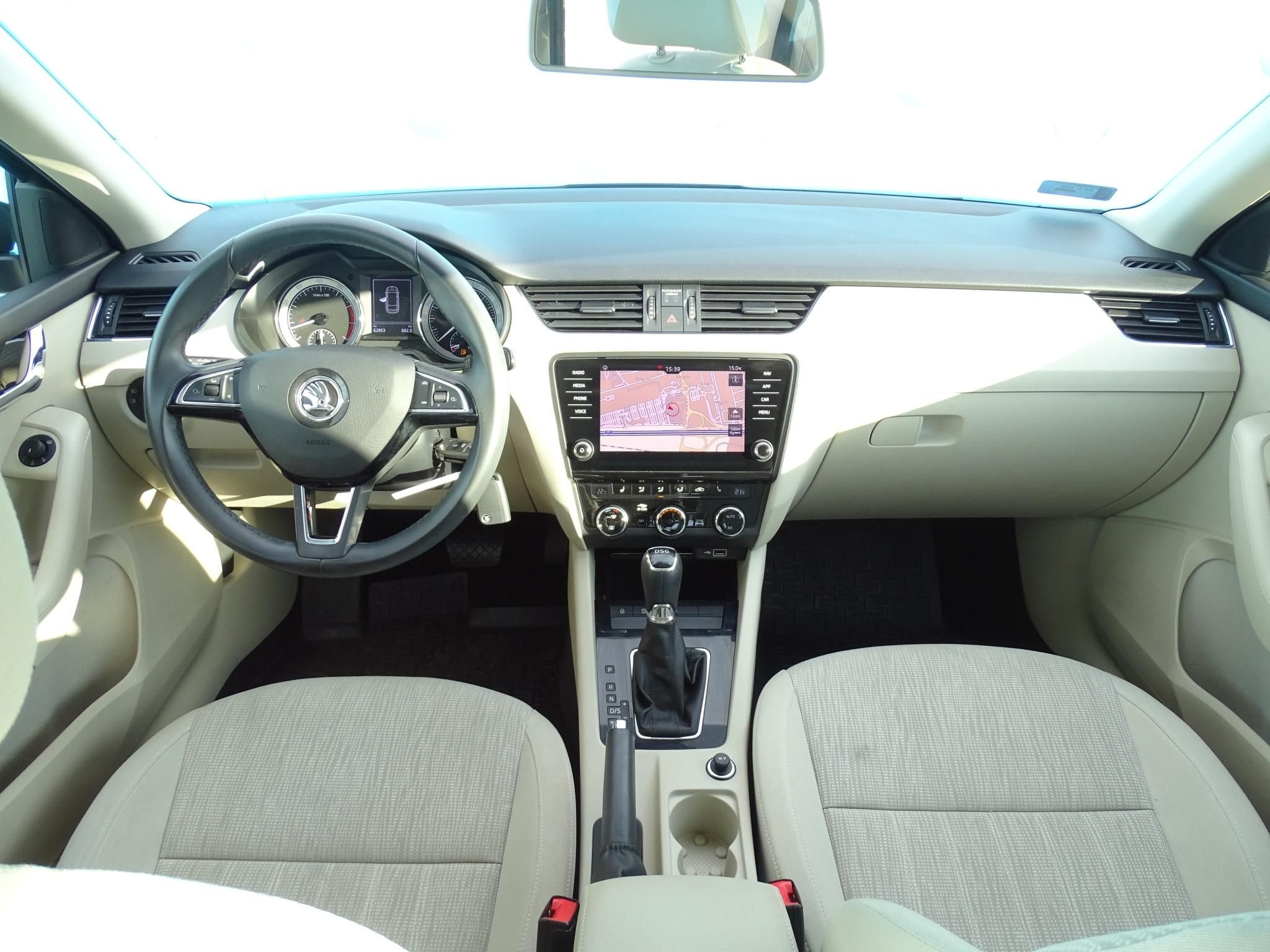 SKODA OCTAVIA