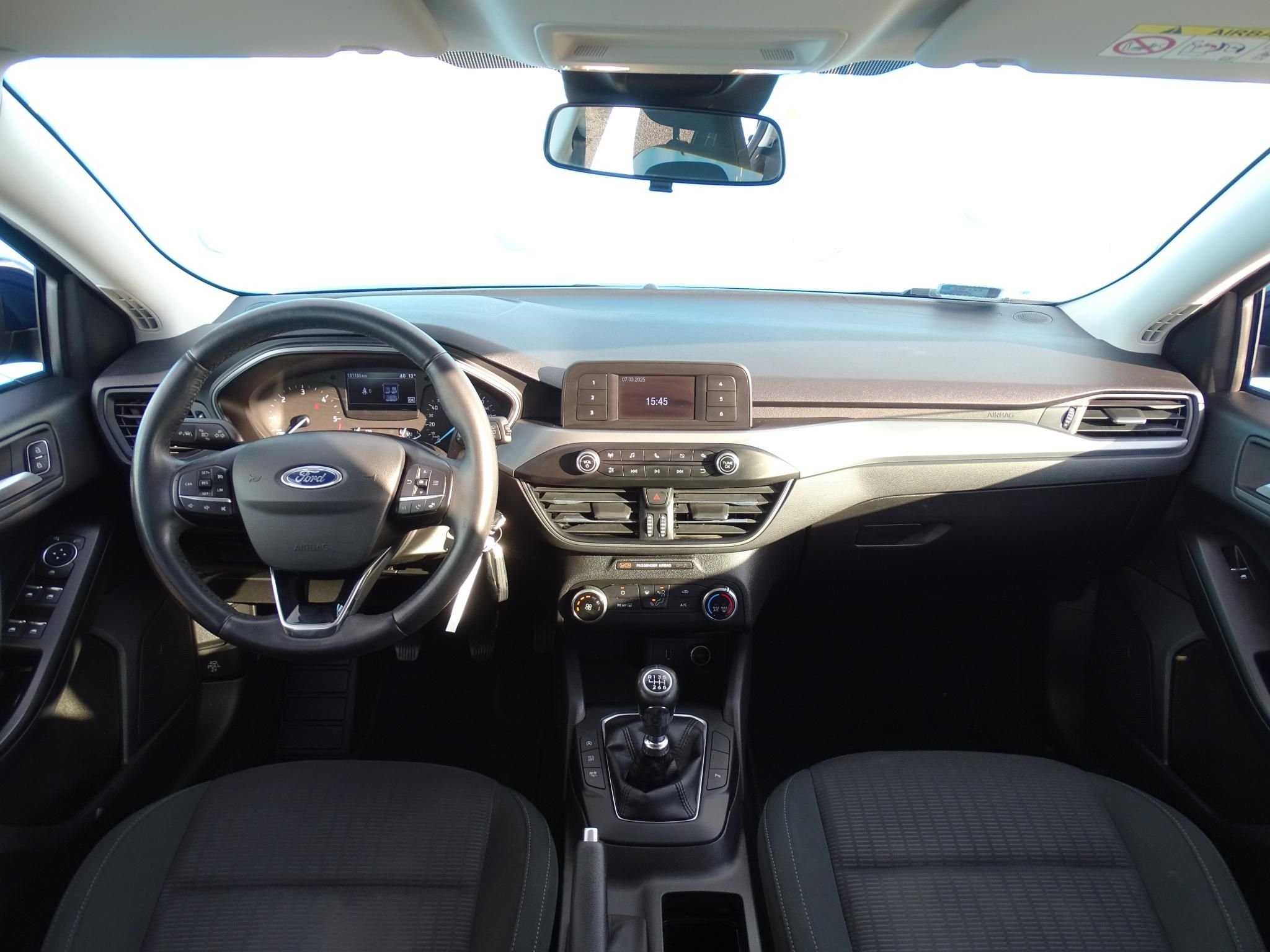 FORD FOCUS