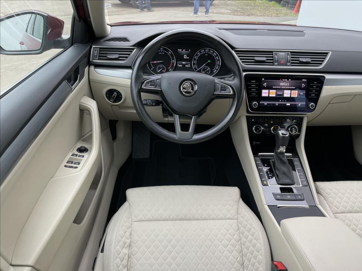 Škoda Superb