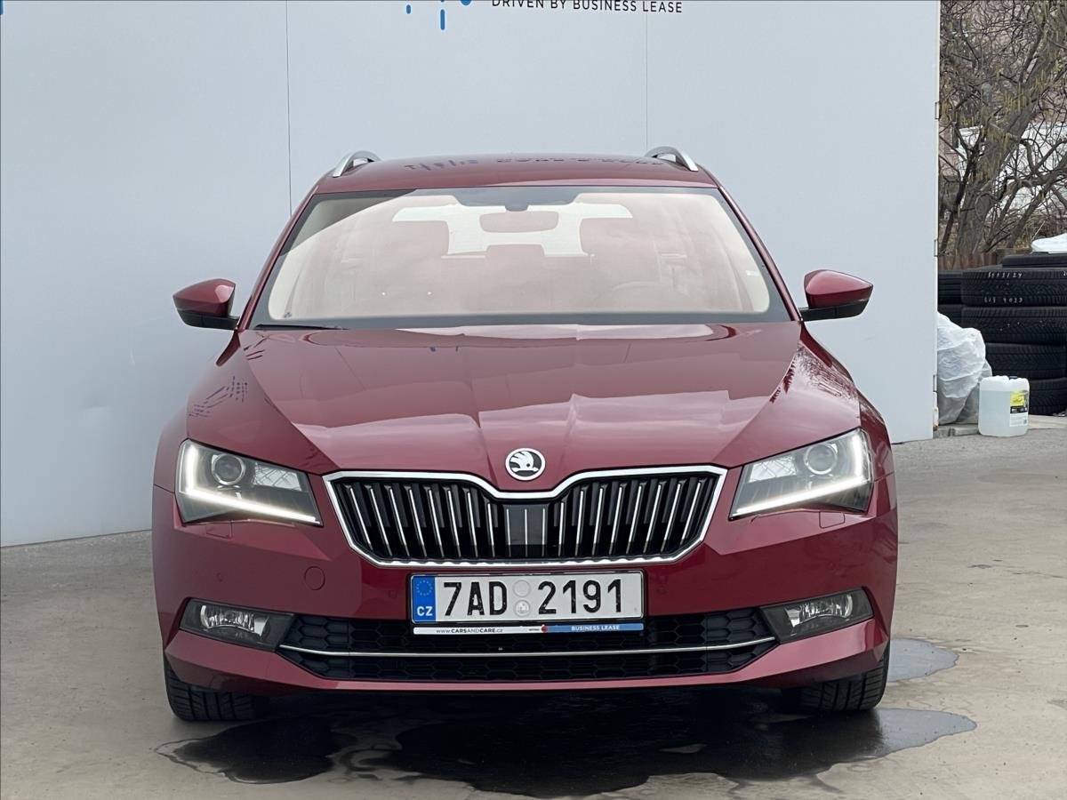 Škoda Superb