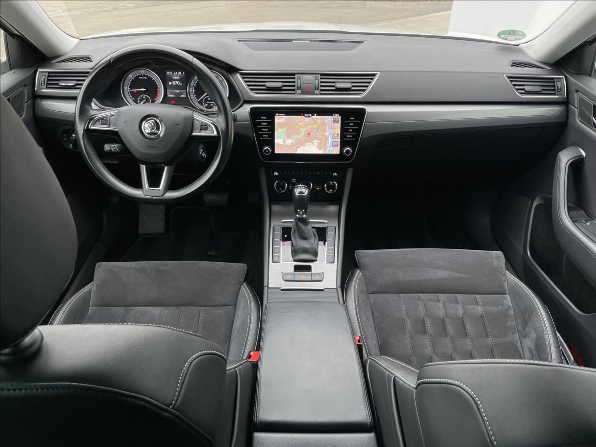Škoda Superb