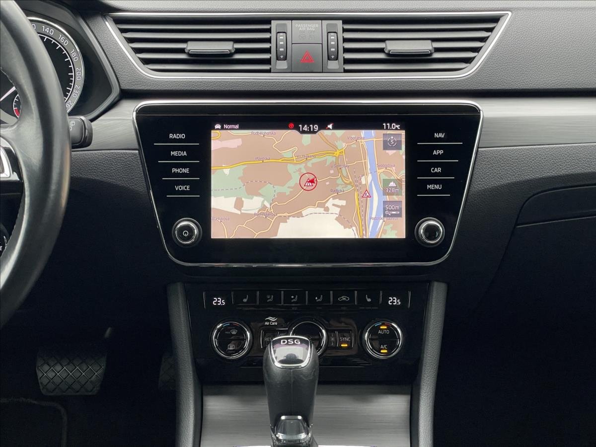 Škoda Superb
