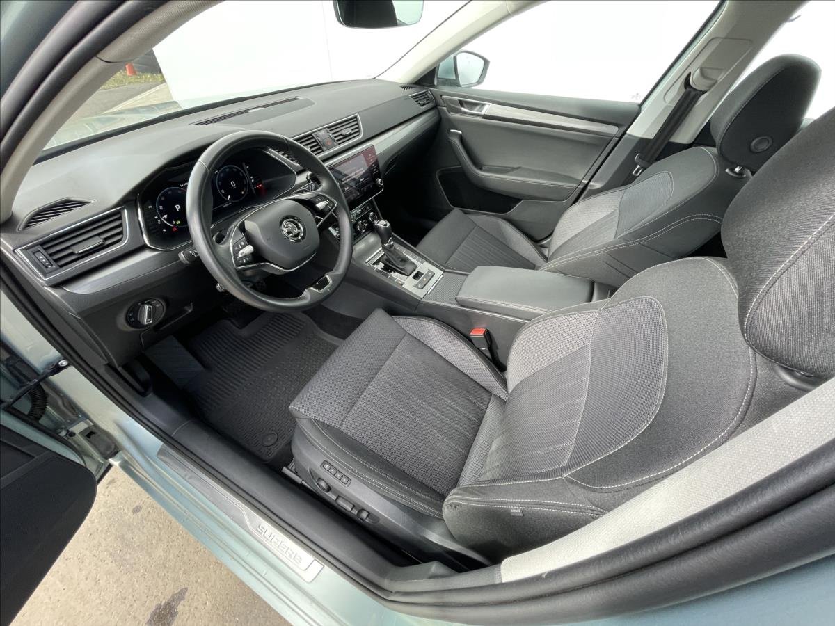 Škoda Superb