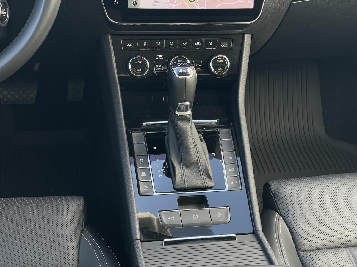 Škoda Superb