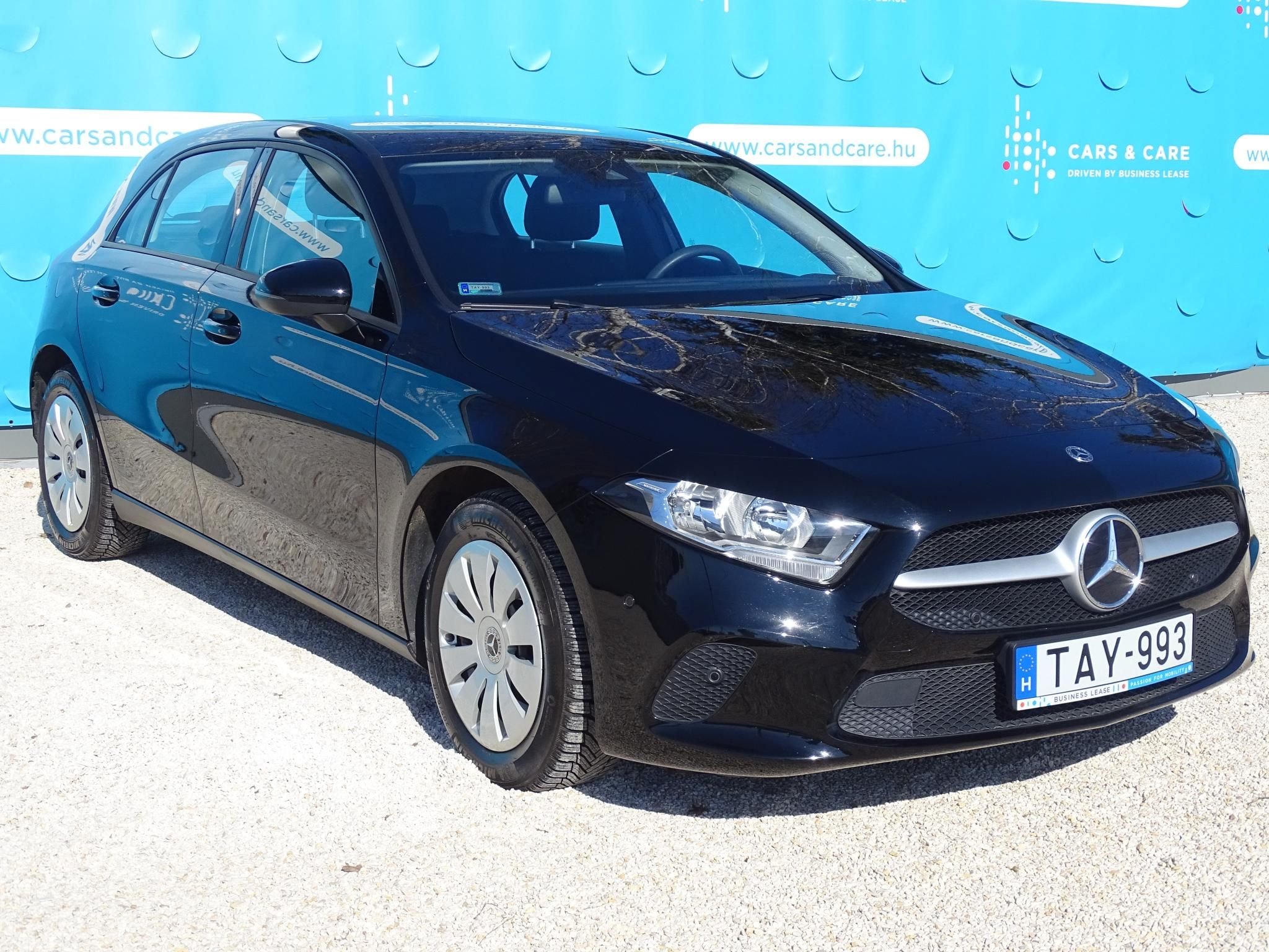 MERCEDES-BENZ A 180