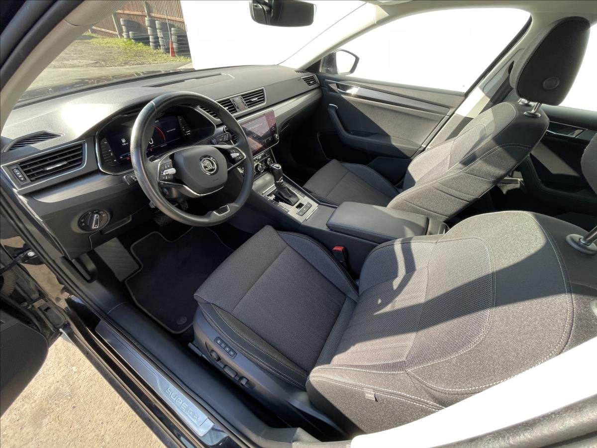 Škoda Superb