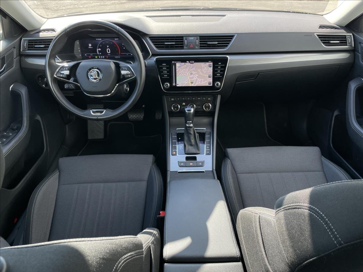Škoda Superb