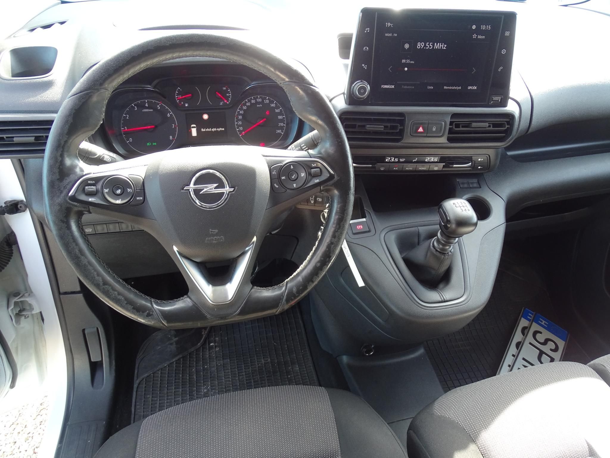 OPEL COMBO