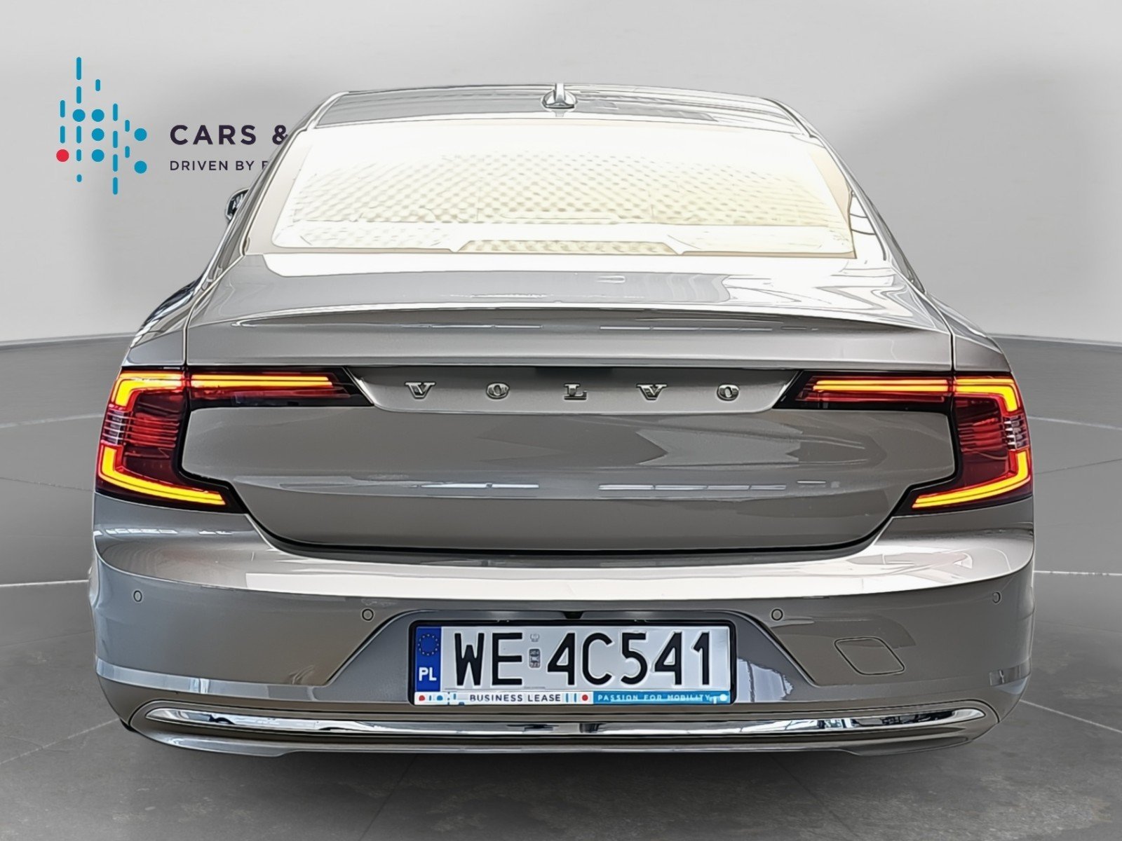 Volvo S90