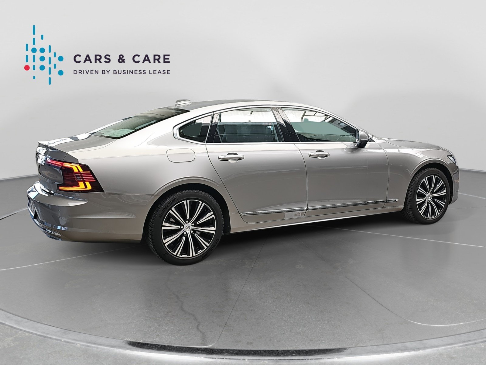 Volvo S90