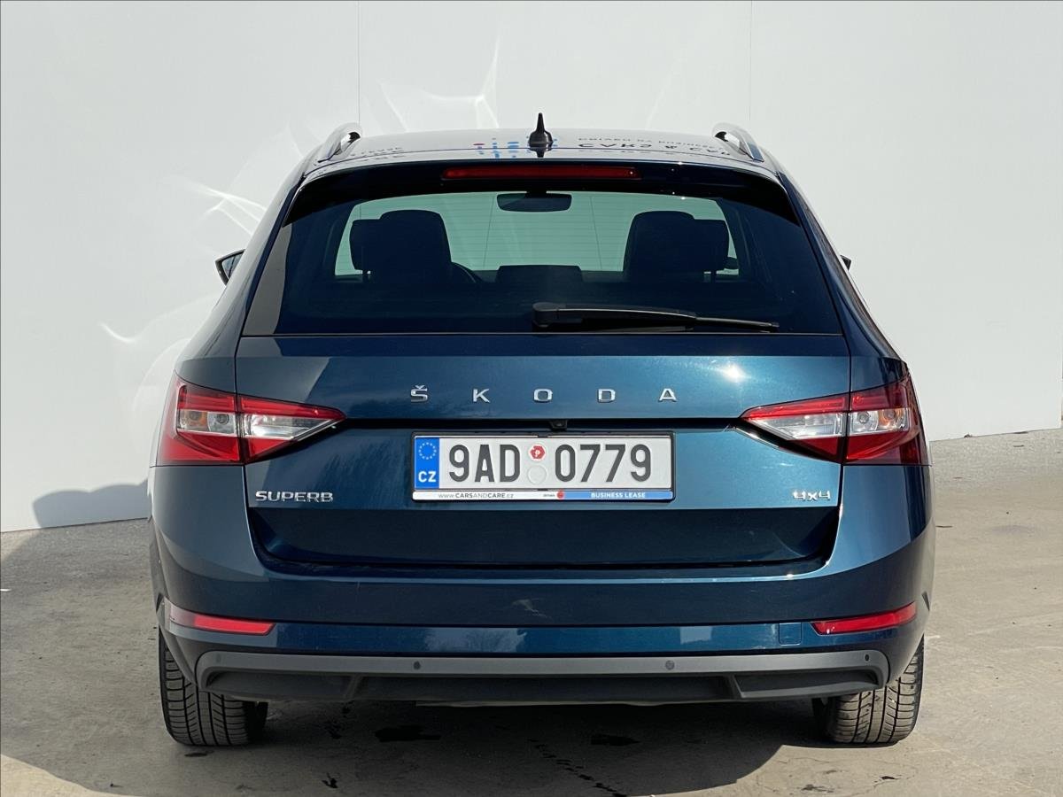 Škoda Superb