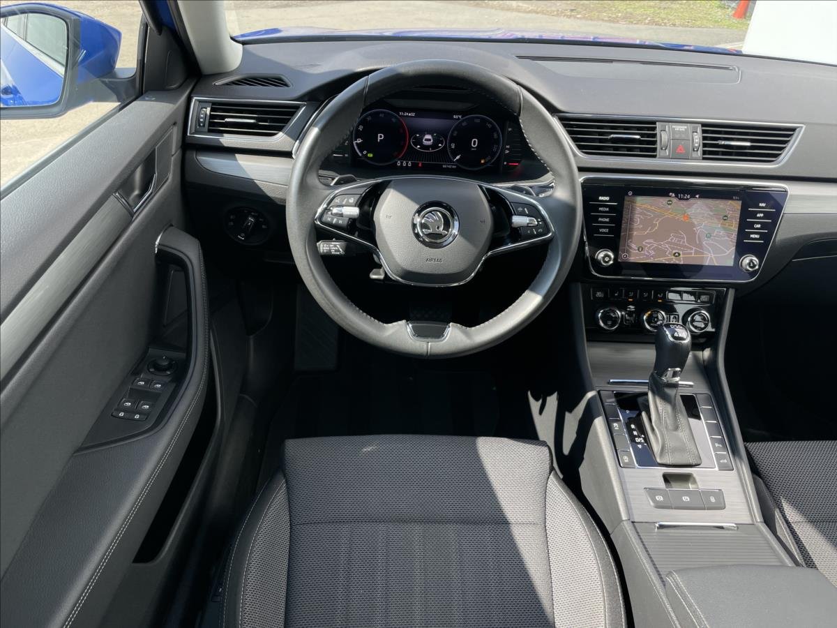 Škoda Superb