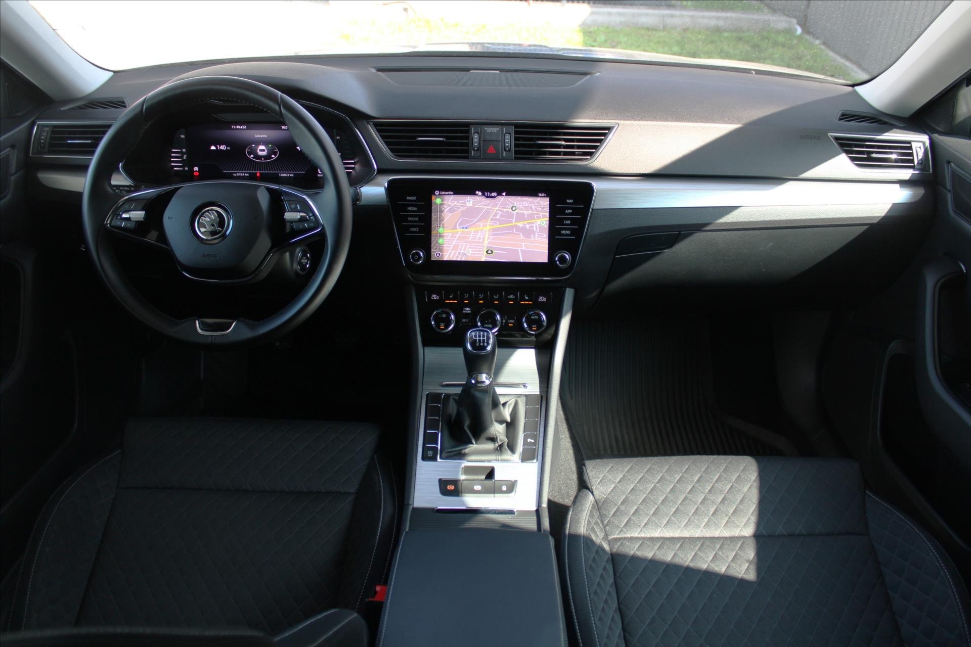 Škoda Superb