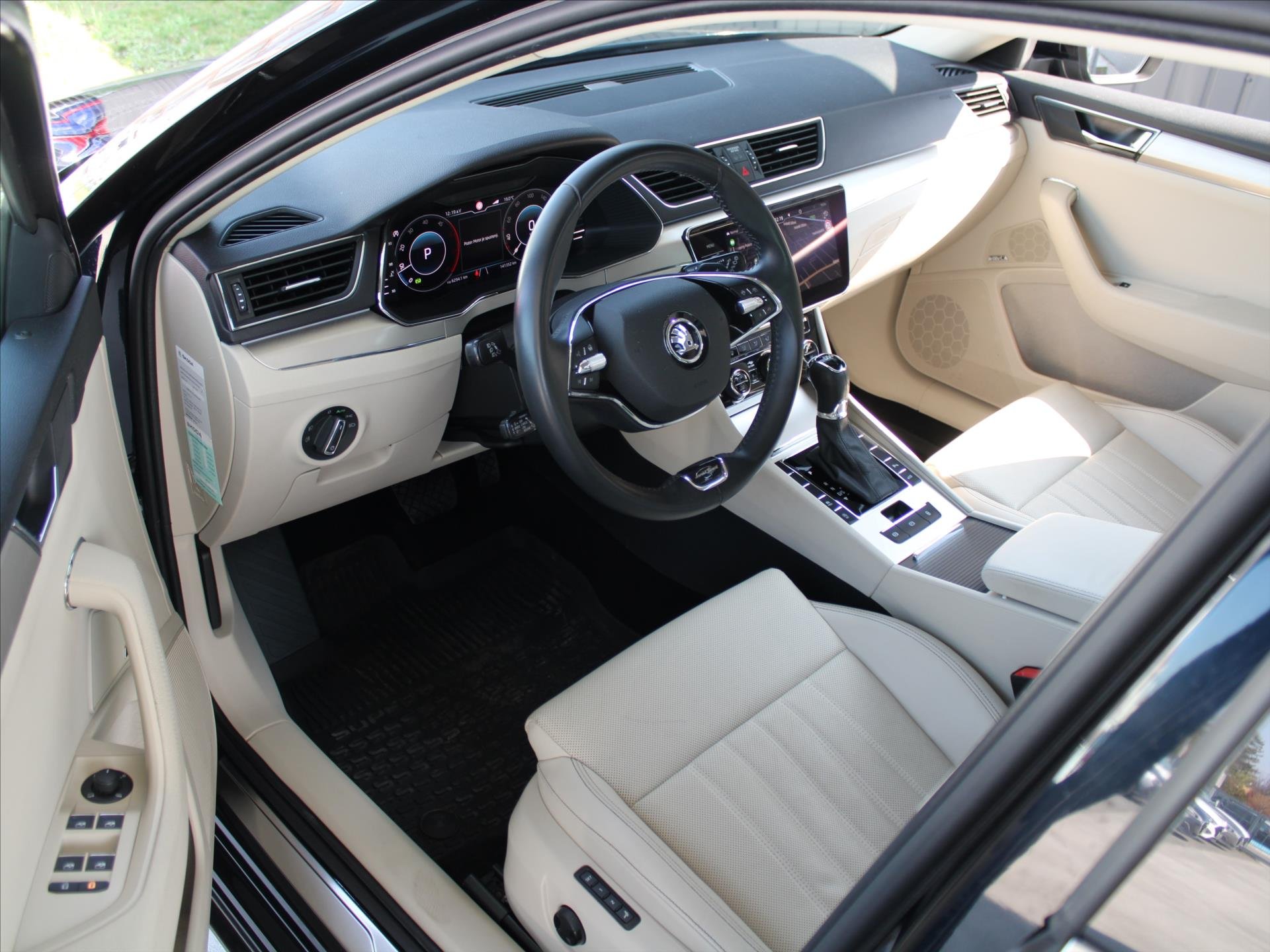 Škoda Superb