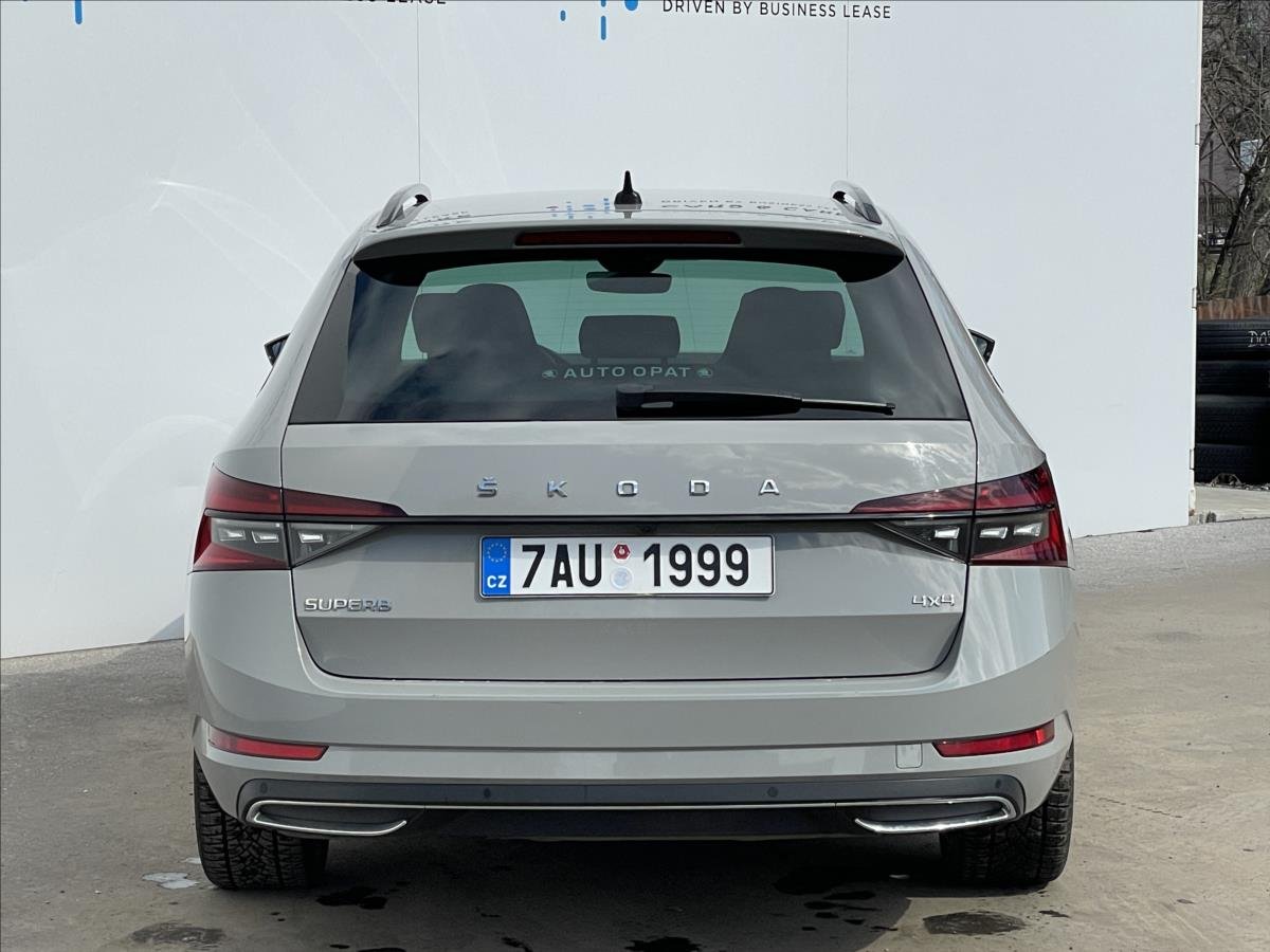 Škoda Superb