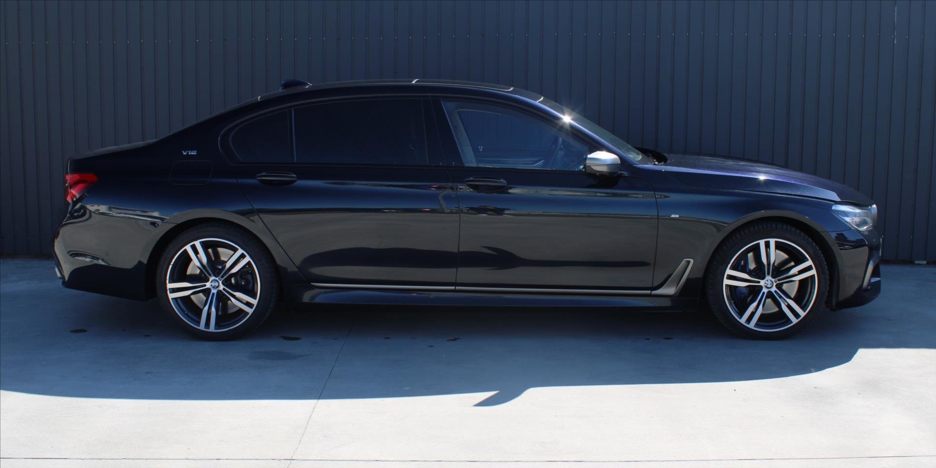 BMW Řada 7