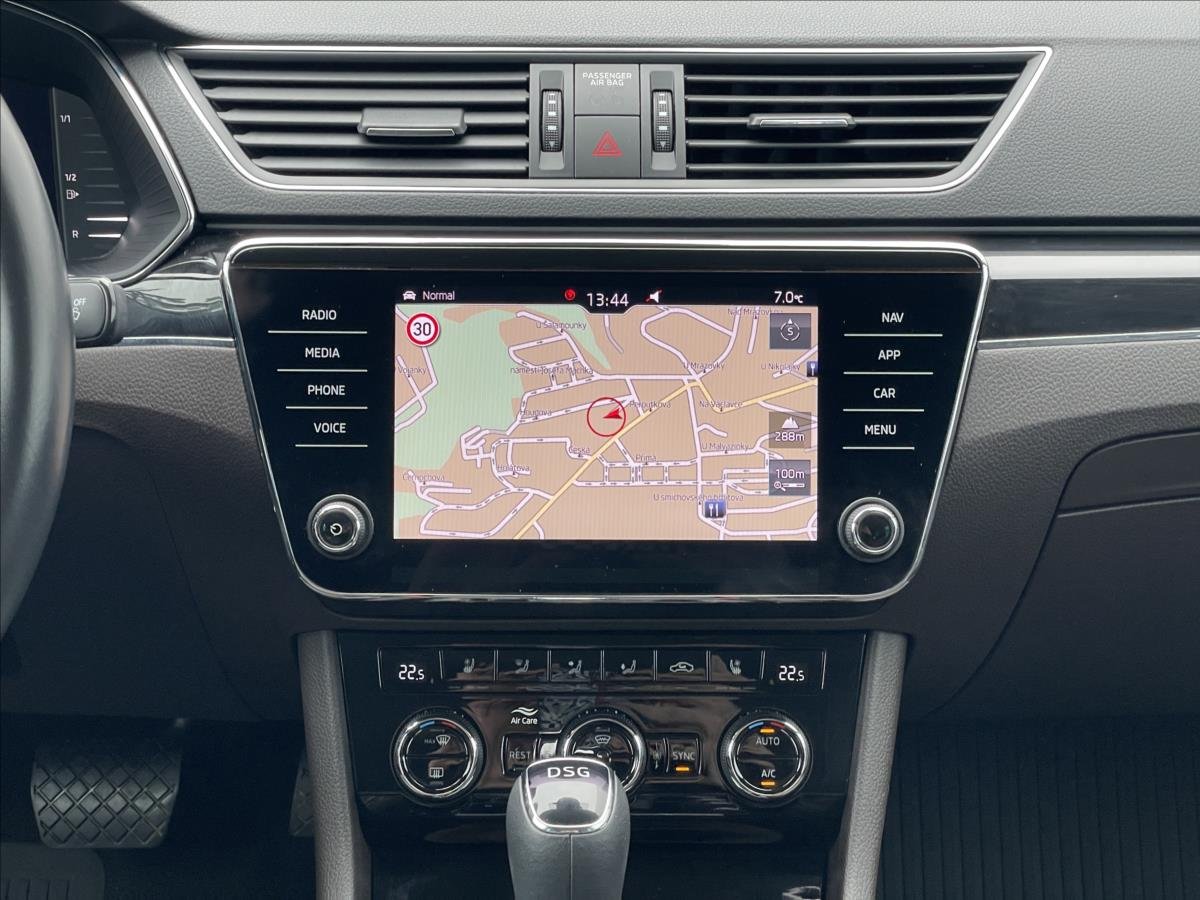 Škoda Superb