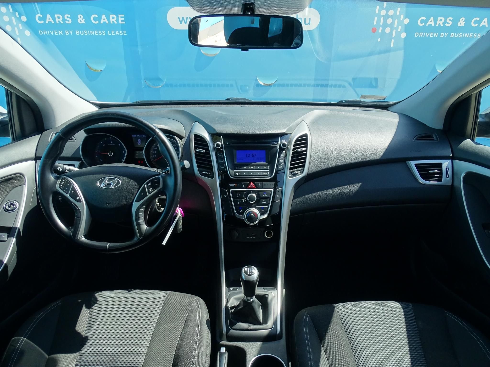 HYUNDAI I30