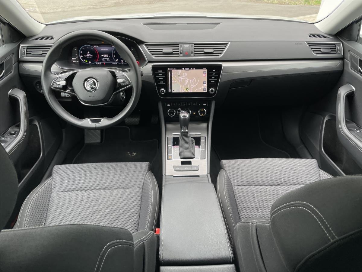 Škoda Superb
