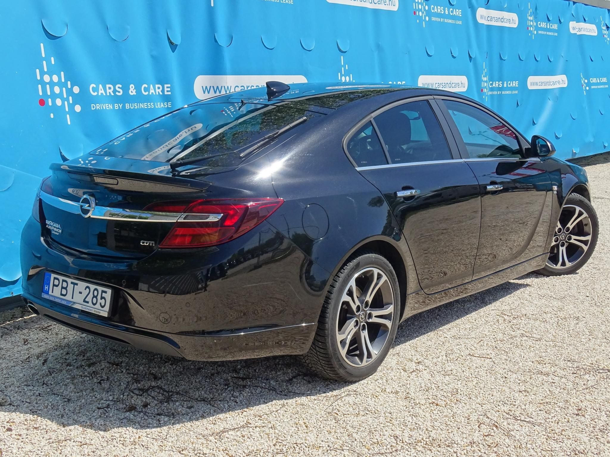 OPEL INSIGNIA