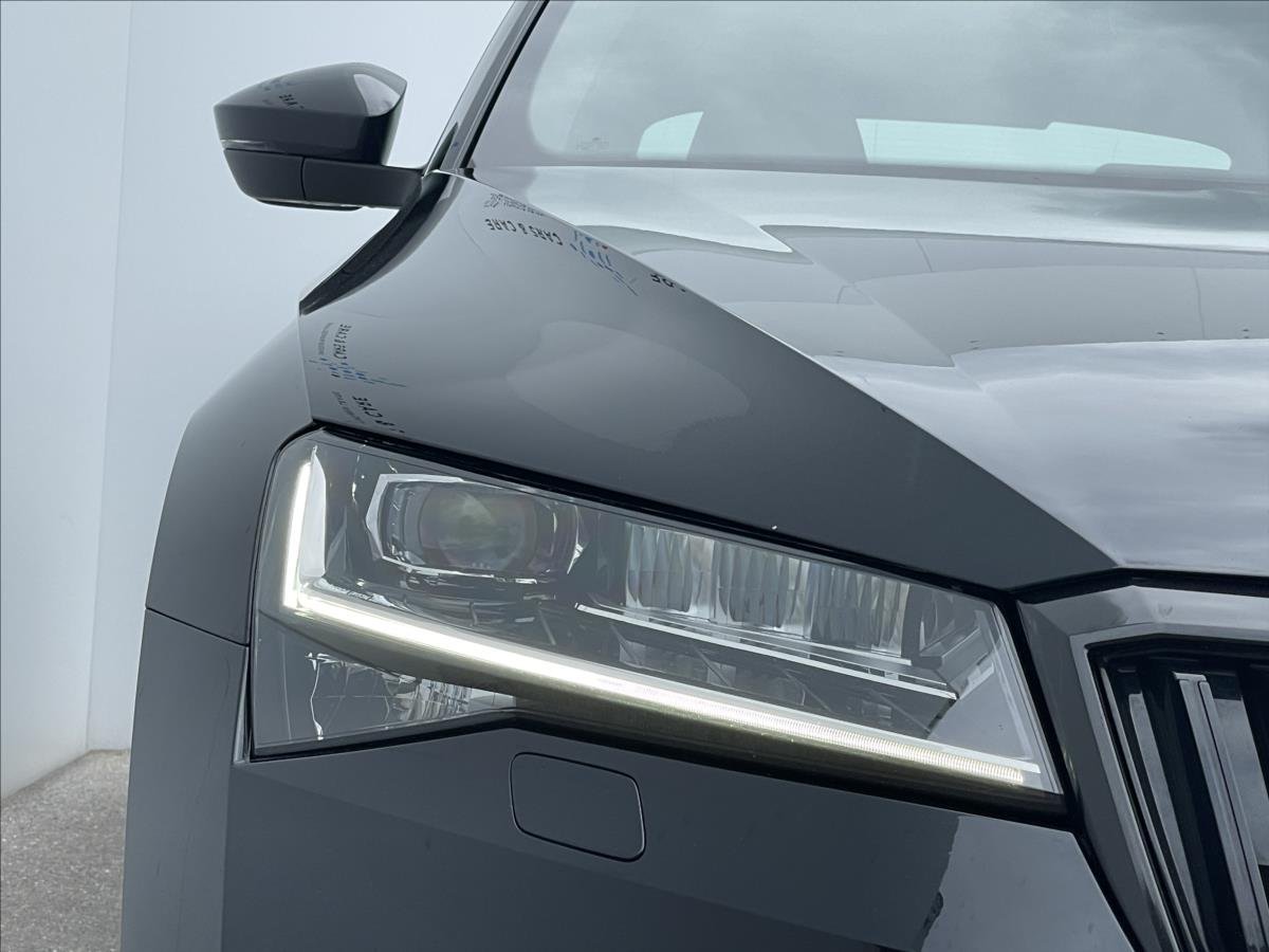 Škoda Superb