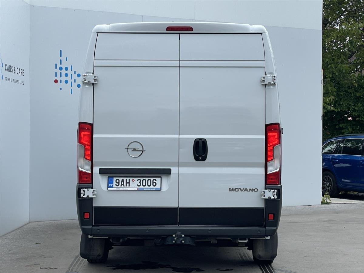 Opel Movano