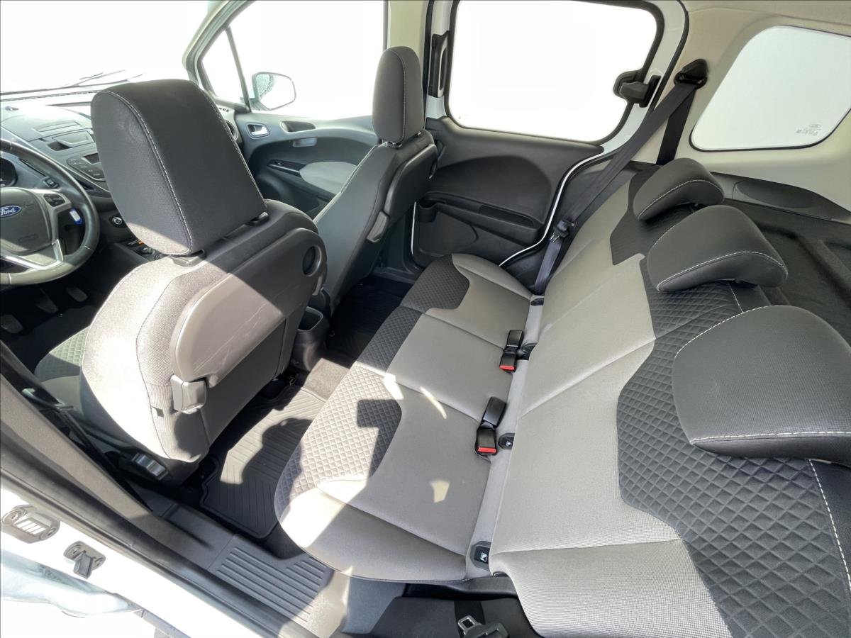 Ford Tourneo Courier