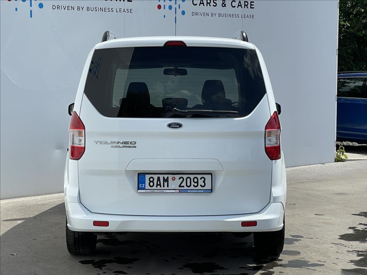 Ford Tourneo Courier