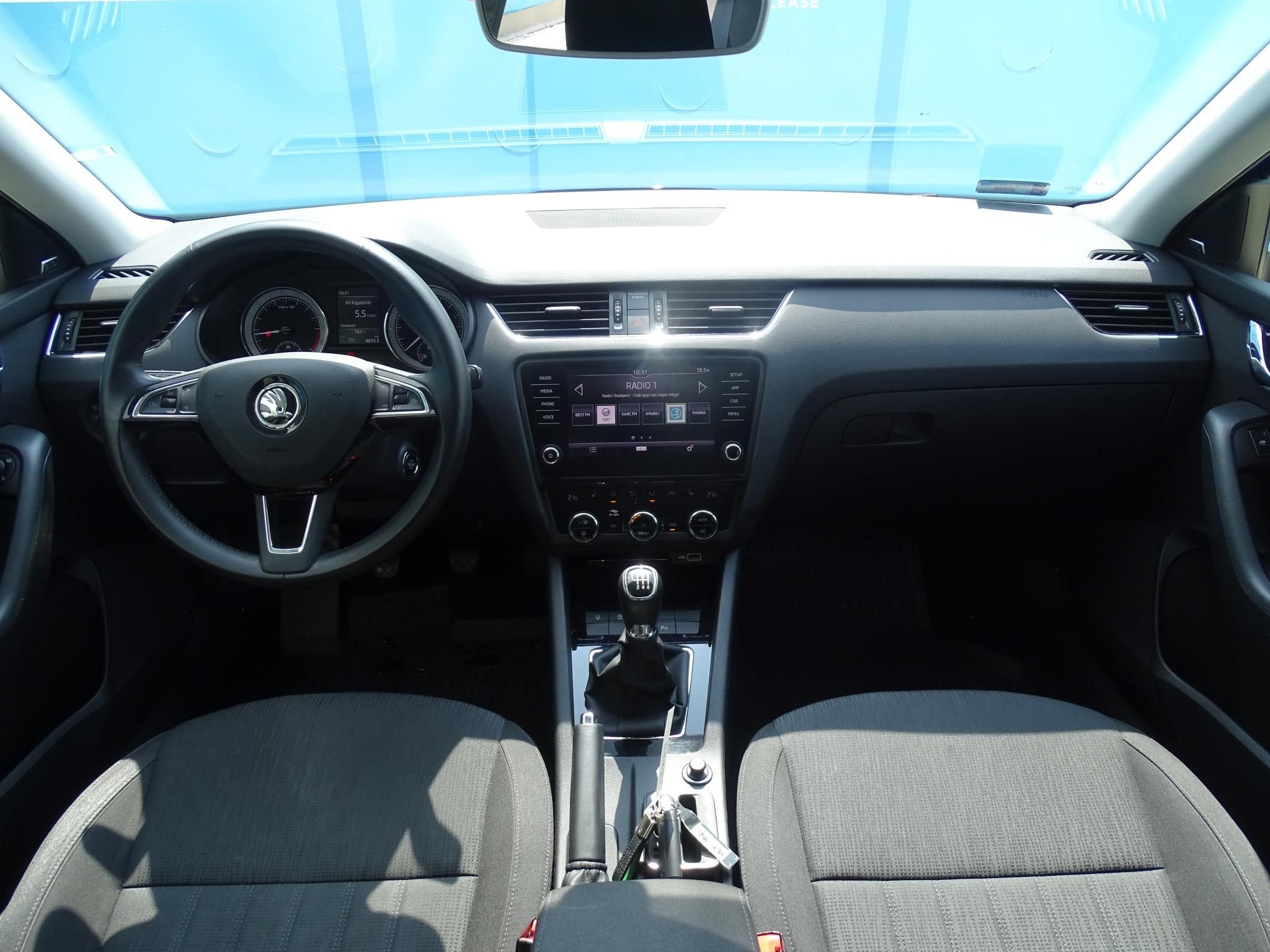 SKODA OCTAVIA