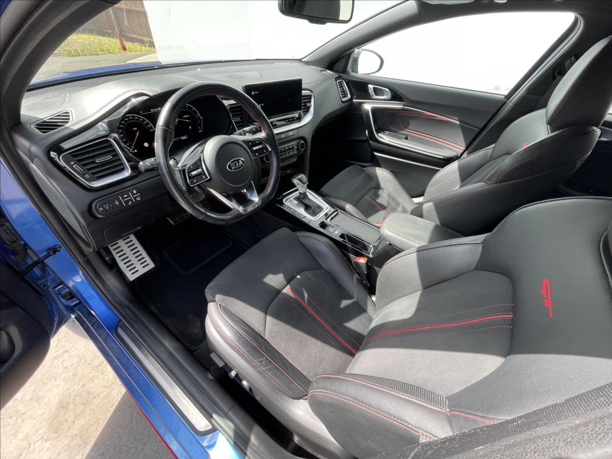 Kia ProCeed