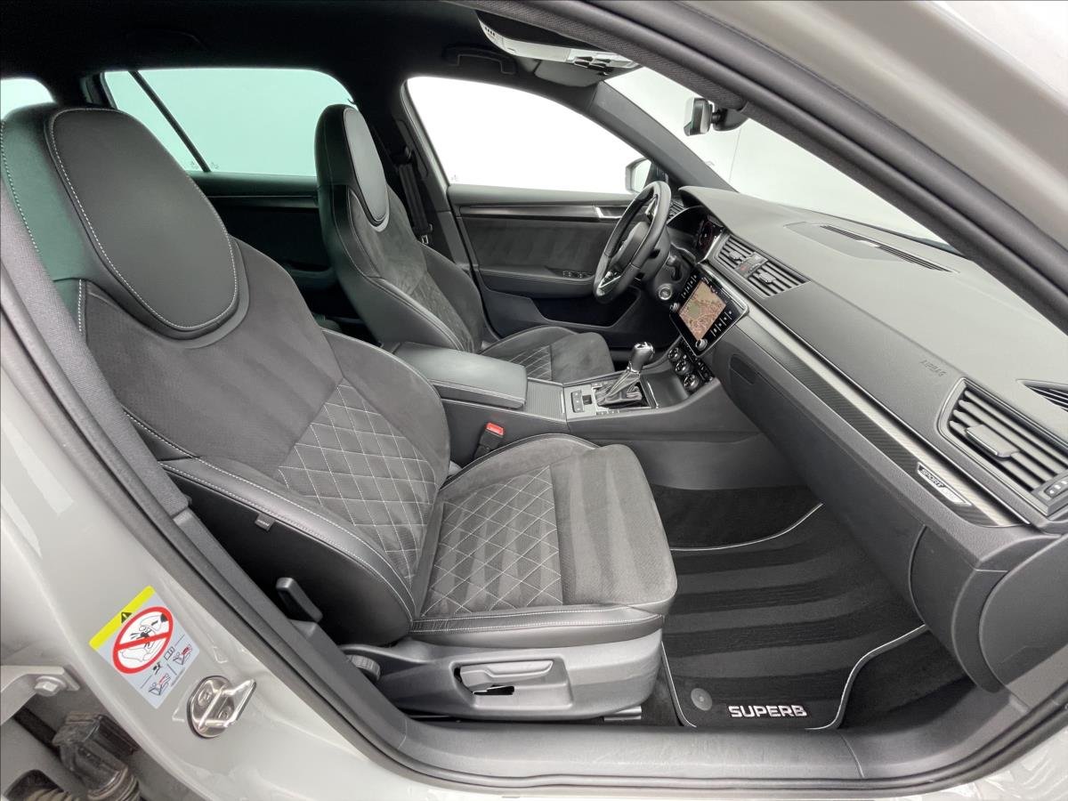 Škoda Superb