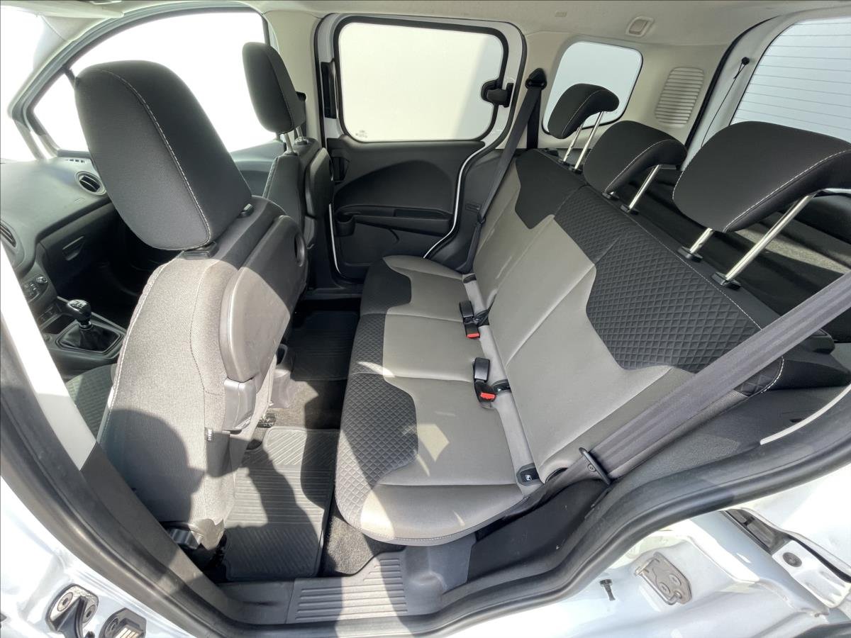 Ford Tourneo Courier