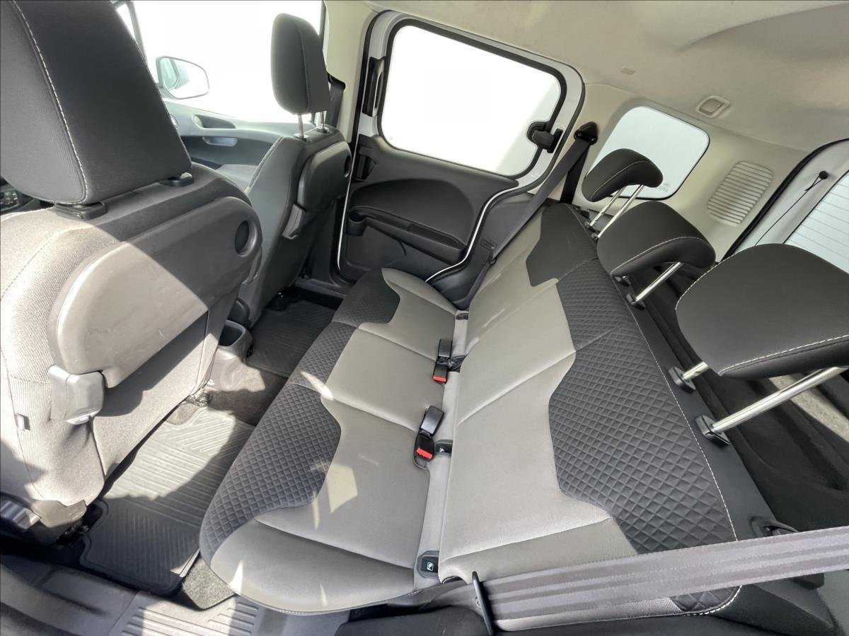 Ford Tourneo Courier