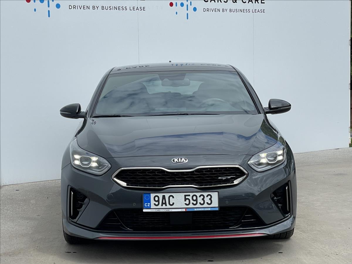 Kia ProCeed