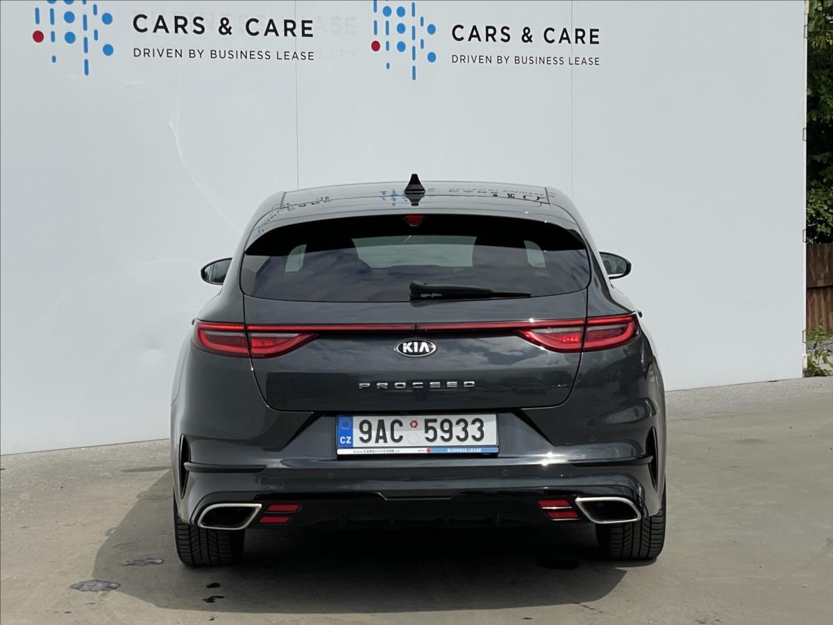 Kia ProCeed