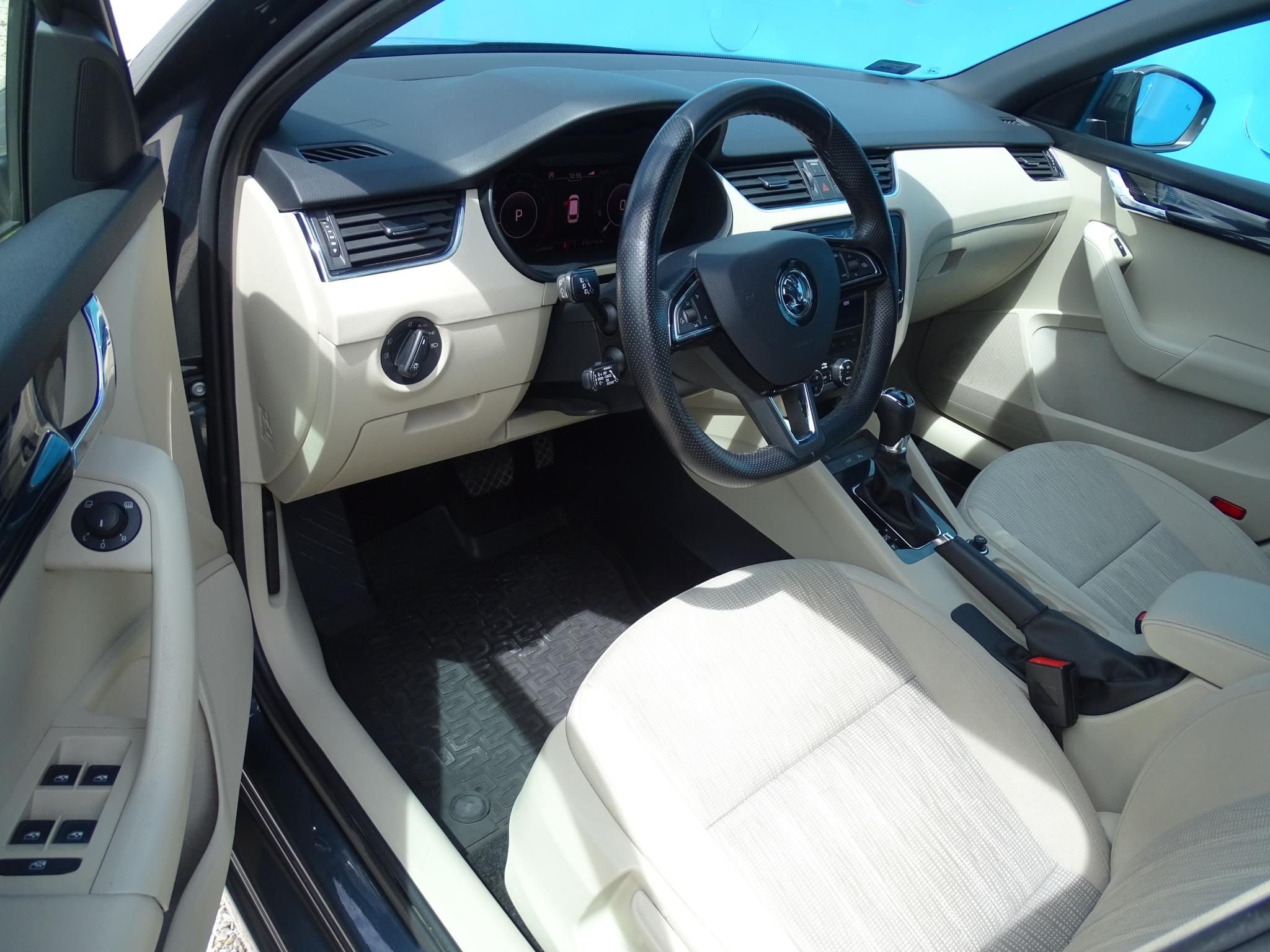 SKODA OCTAVIA