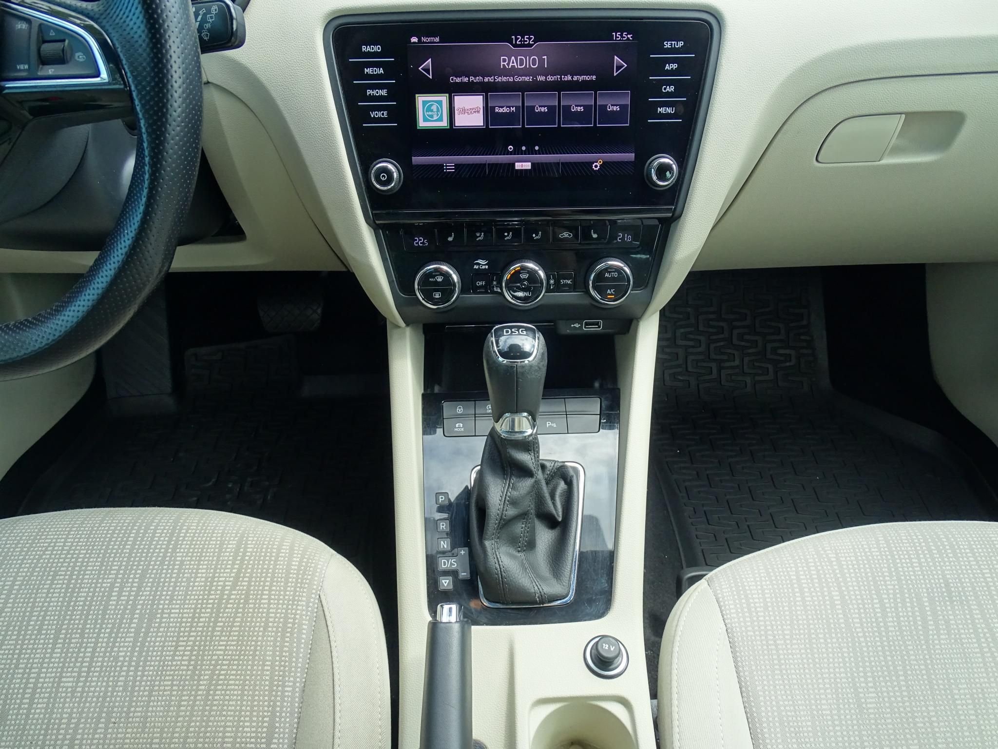 SKODA OCTAVIA