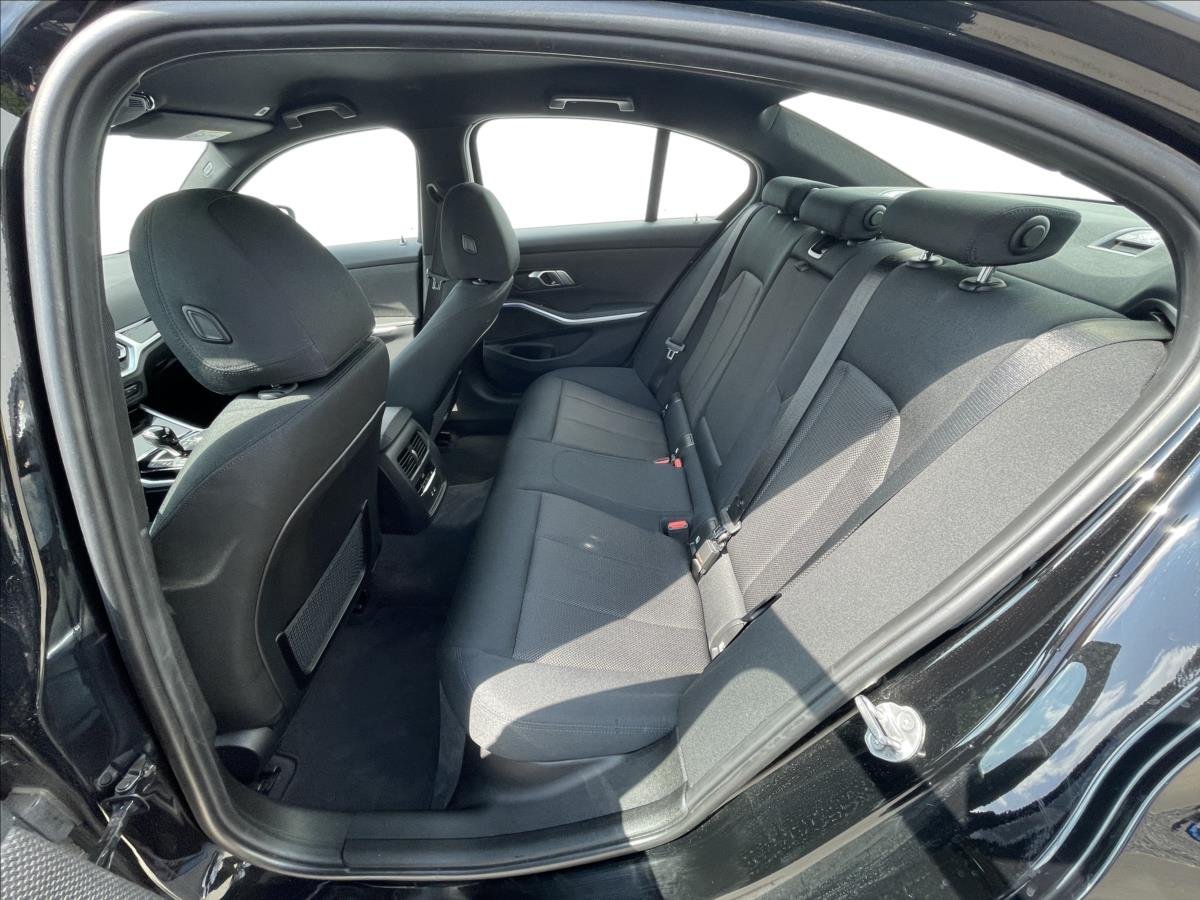 BMW Řada 3